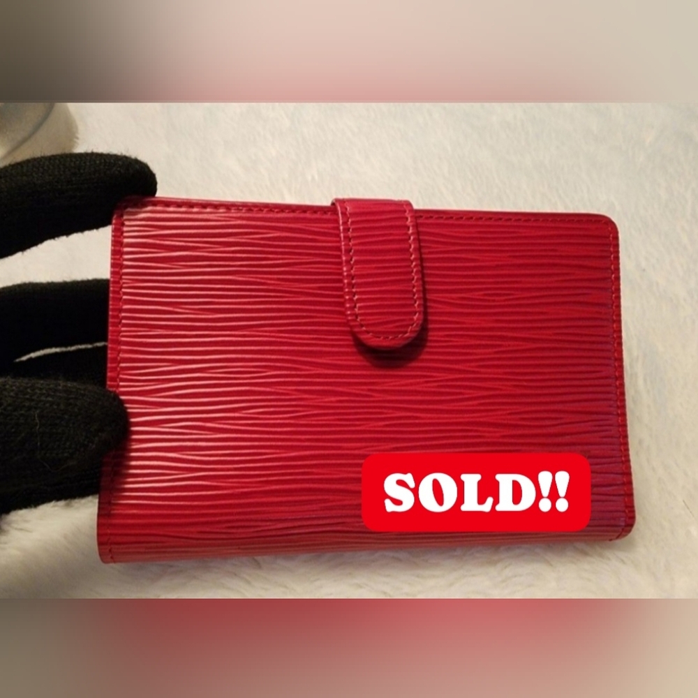 SOLD!! Authentic Louis Vuitton Small Wallet Epi Red Preloved